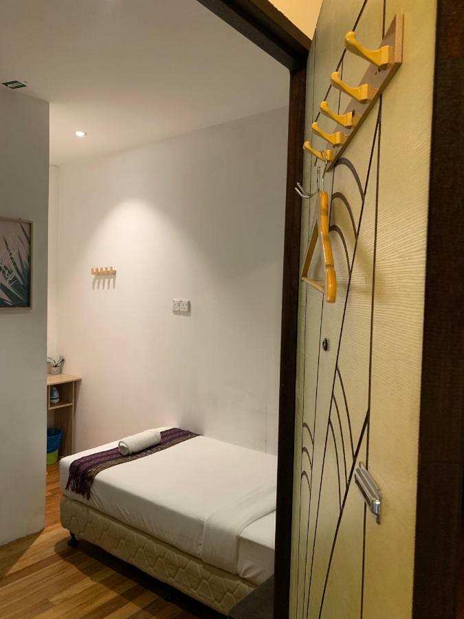 My Place Hotel & Lodge Kuching Exterior foto